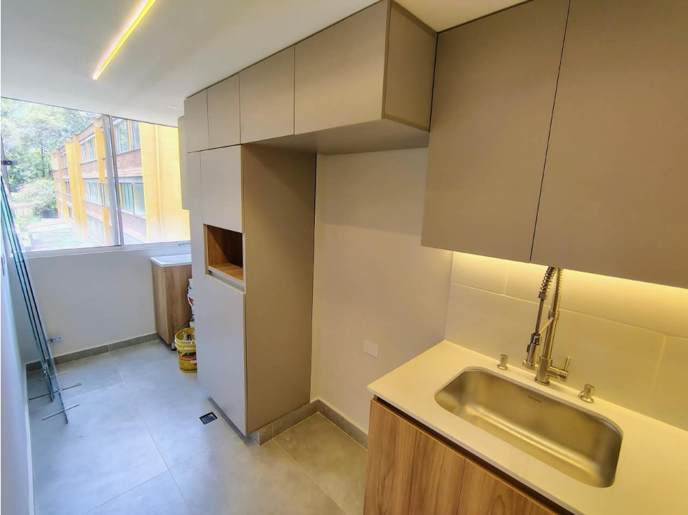 Venta Apartamento en Conquistadores con excelente ubicación — foto 4