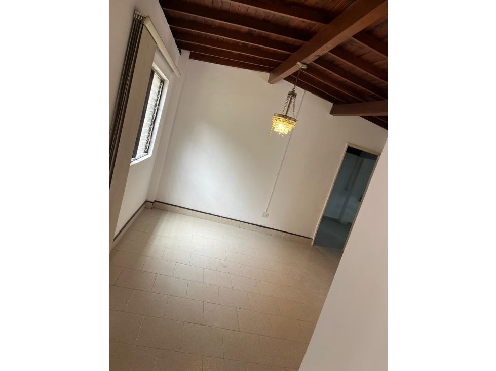 VENDO CASA LOTE 1ER PISO CON AIRE EN CALASANZ - MEDELLÍN | 198.40 m² — foto 3