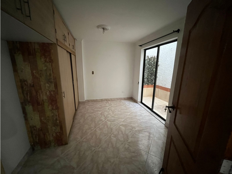 VENDO APARTAMENTO 1ER PISO EN LA AMÉRICA - MEDELLÍN | 93 m² SIN ADMIN