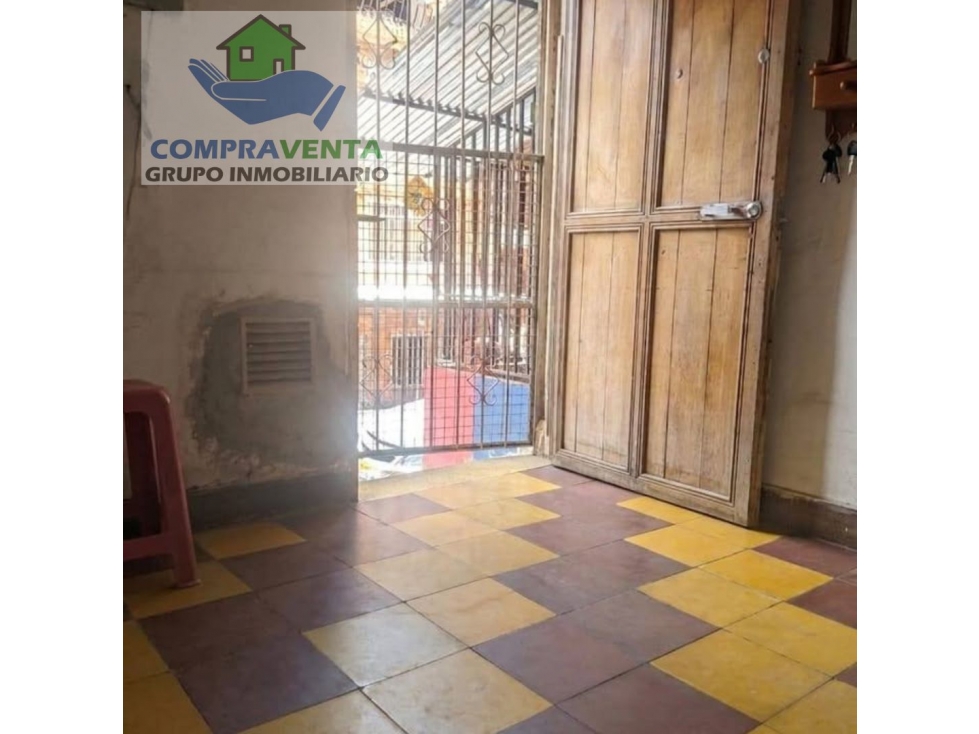 VENDO APARTAMENTO PRIMER PISO A REMODELAR EN SANTA CRUZ | 62 m² — foto 2