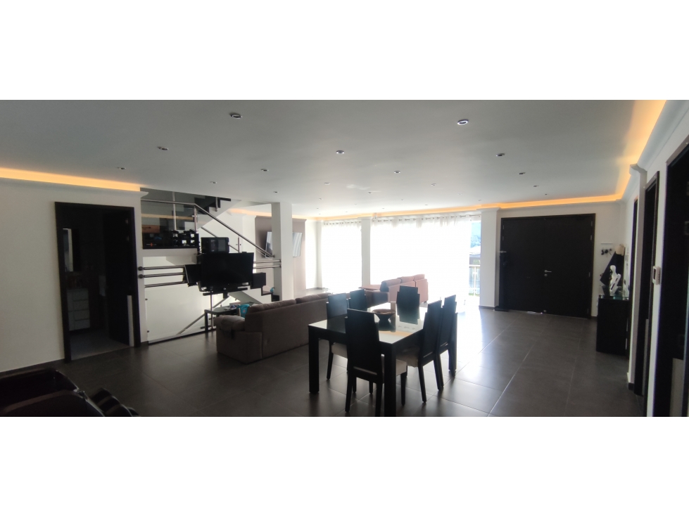 Venta de Casa Campestre en Sabaneta Las Lomitas Full Domotizada - 5