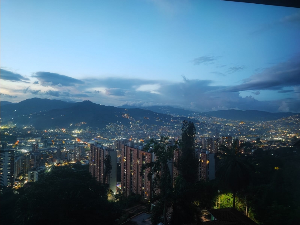 Venta de Casa En Sabaneta Las Lomitas — foto 3