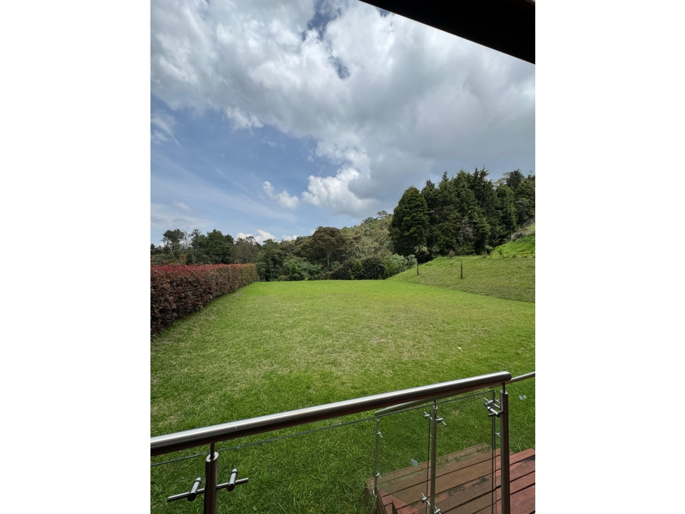 Venta de Casa de Lujo Amoblada Sector El Montañez en Guarne/Antioquia — foto 3