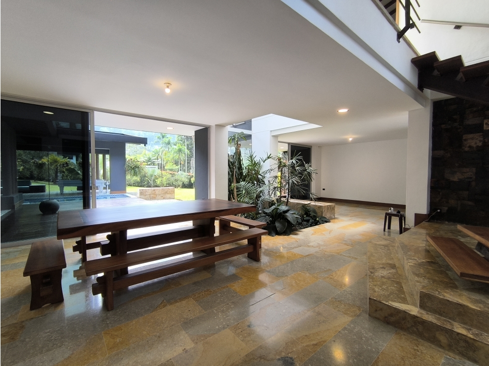 Casa en Venta en Envigado (Bajó de Precio por tiempo Limitado) — foto 5