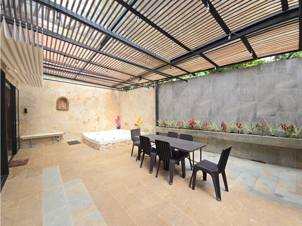 Casa de Lujo Exclusiva en Cola del Zorro, El Poblado. — foto 3