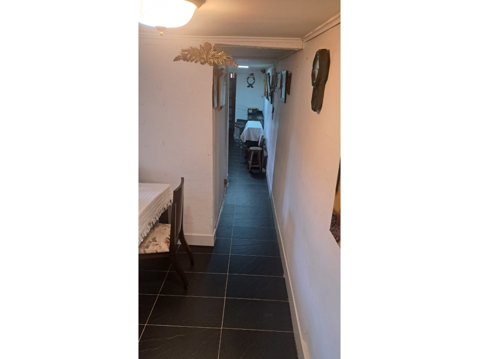 VENTA DE CASA DE DOS PISOS CON AIRE EN CALDAS — foto 3