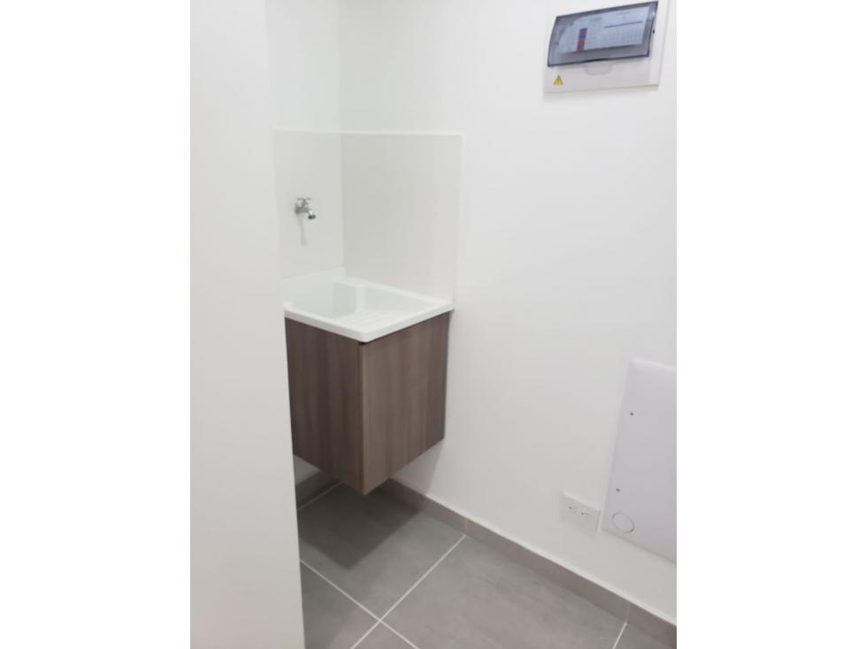 VENTA DE APARTAMENTO EN ENVIGADO CAMINO VERDE PARA ESTRENAR — foto 3