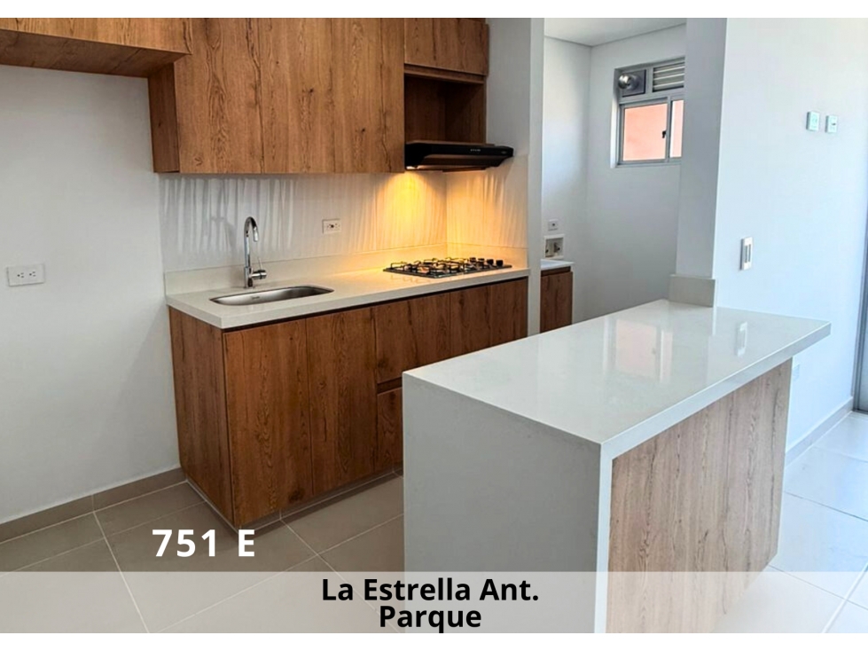 Apartamento en venta La Estrella, Antioquia piso alto con vista única — foto 4