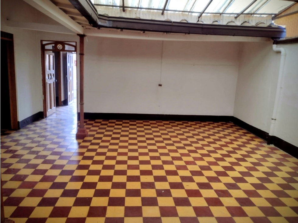 VENTA DE CASA PRIMER PISO EN LA ESTRELLA SECTOR BELLAVISTA