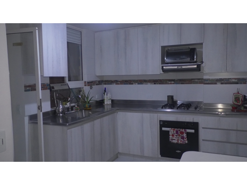 APARTAMENTO DÚPLEX EN VENTA LAURELES, SANTA TERESITA