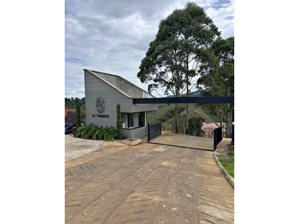 VENTA DE LOTE EN GUARNE - PARCELACION LA TARABITA