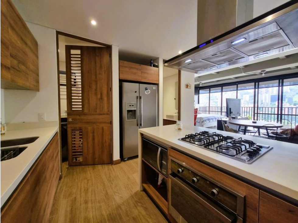 Ciudad del Río.Apartaloft 70 m2.Piso Alto