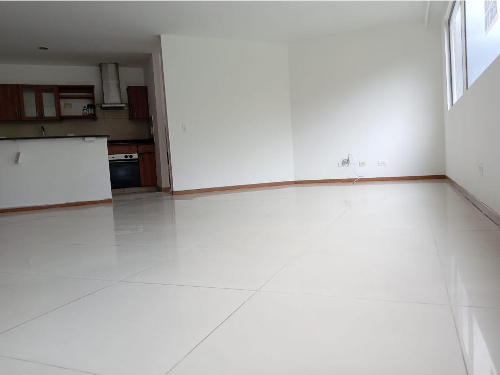 VENTA DE APARTAMENTO DUPLEX DE 114M2 EN SABANETA - AVES MARIA — foto 4