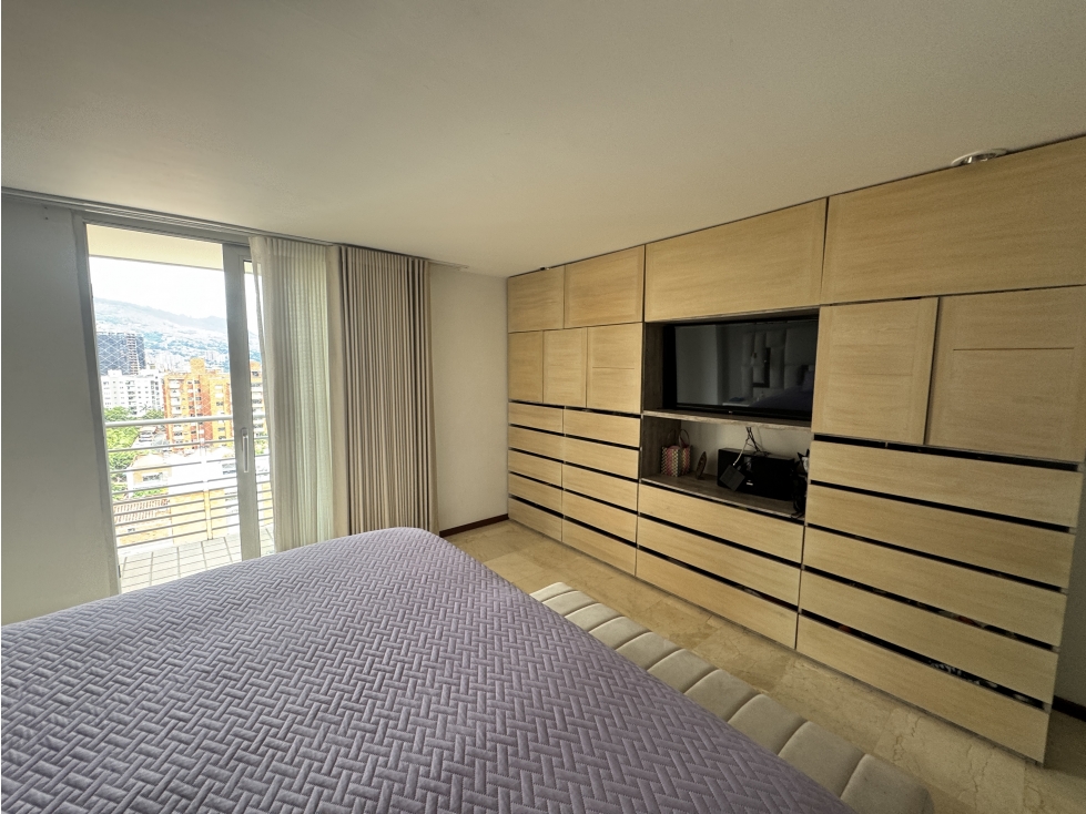 Laureles Apartamento dupléx en venta 246 m2 + 100 m2 terraza — foto 5
