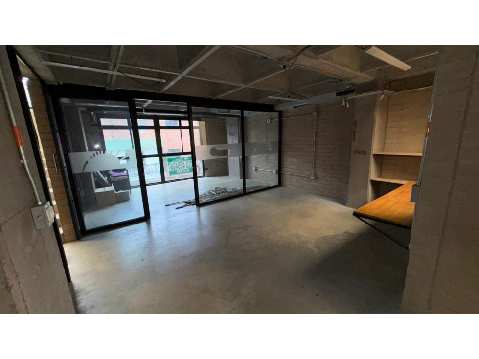 bodega a la venta, sector santa fe guayabal, Medellín — foto 2