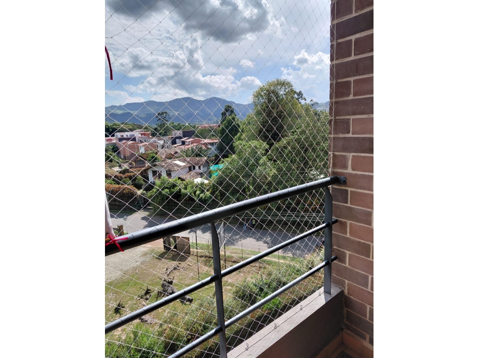 Apartemento en Edificio con Ascensor La Ceja — foto 4