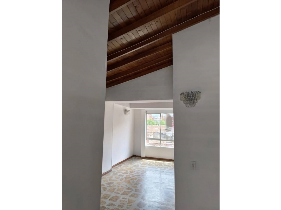 VENTA DE APARTAMENTO EN MEDELLÍN SECTOR PRADO CENTRO — foto 2