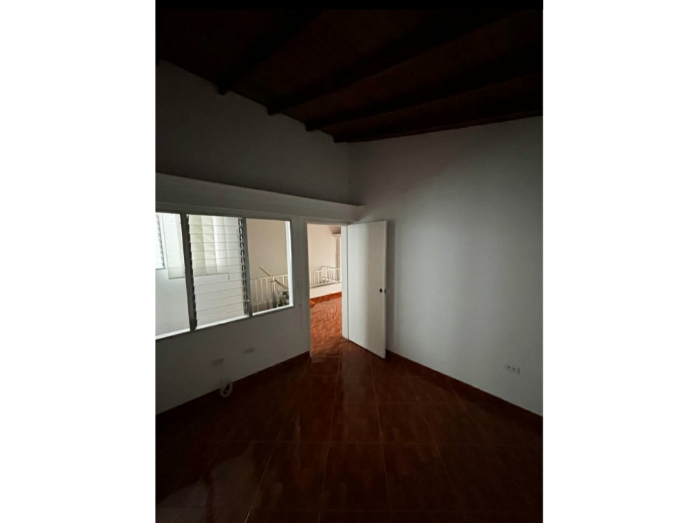 CASA EN PISO 2 Y 3 EN VENTA EN ENVIGADO - LAS FLORES — foto 4