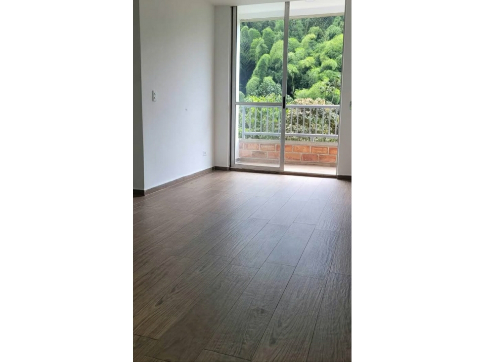 APARTAMENTO EN VENTA EN SABANETA - LOMA DE SAN JOSE — foto 2