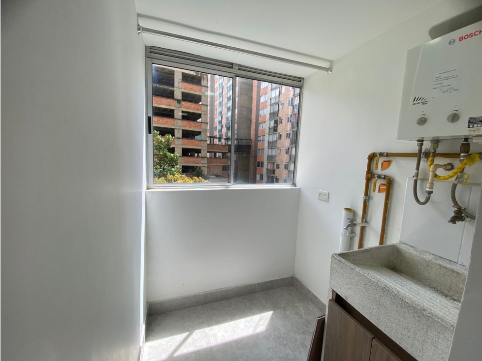 VENTA DE APARTAMENTO EN SABANETA SOLO PARA INVERSION — foto 4