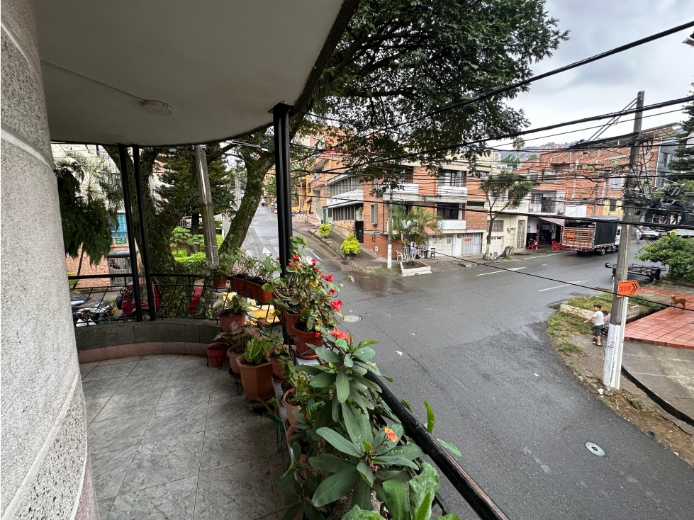Se vende Apartamento en el barrio Prado Centro