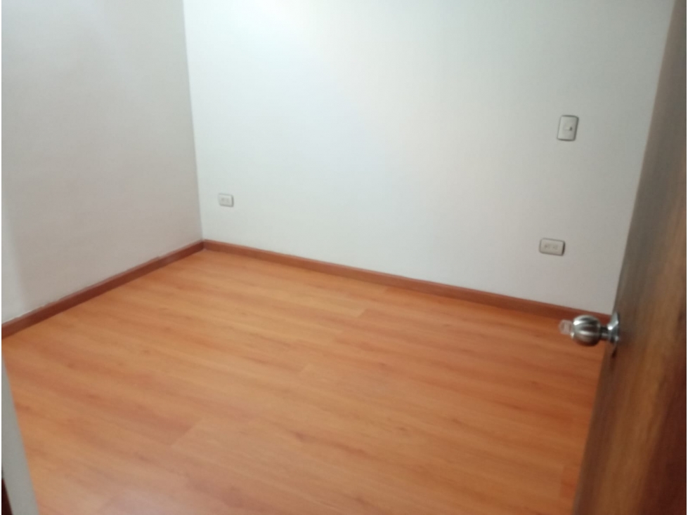 VENDO APTO SABANETA SAN JOAQUIN — foto 6
