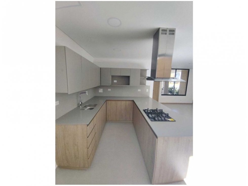 CASA ESQUINERA EN SAN ANTONIO DE PEREIRA, ALTA VALORIZACIÓN / DF — foto 2