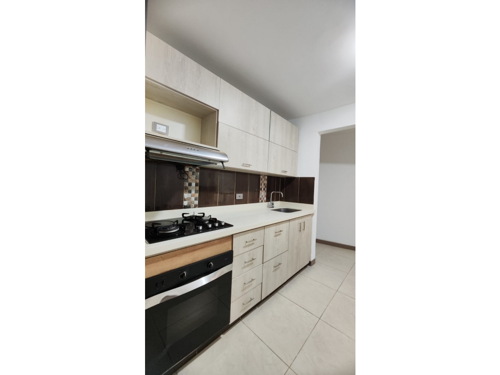 VENTA DE APARTAMENTO EN EDIFICIO MONTEMAR I SIMÓN BOLÍVAR, MEDELLÍN — foto 6