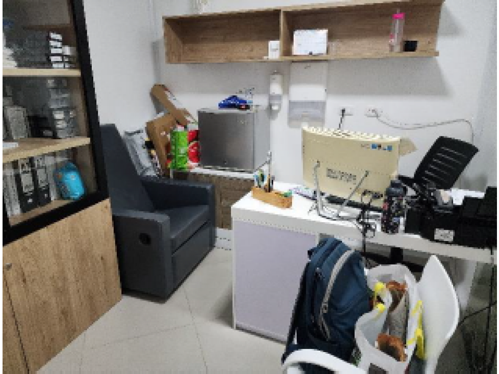 LOCAL COMERCIAL EN VENTA TORRE OVIEDO, EL POBLADO / C.A&C — foto 2