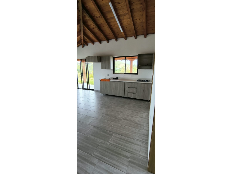 Venta de casa campestre en San vicente, 2700 mts EL porvenir — foto 3