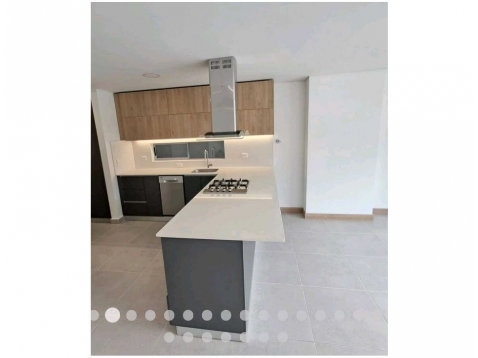 Venta de Apartamento en Medellín-Ciudad del Río Cesión de Derechos