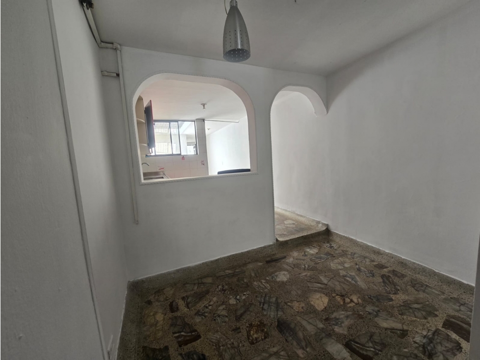 Casa Unifamiliar Excelente Ubicación En El Dorado, Envigado107 Mts. — foto 5