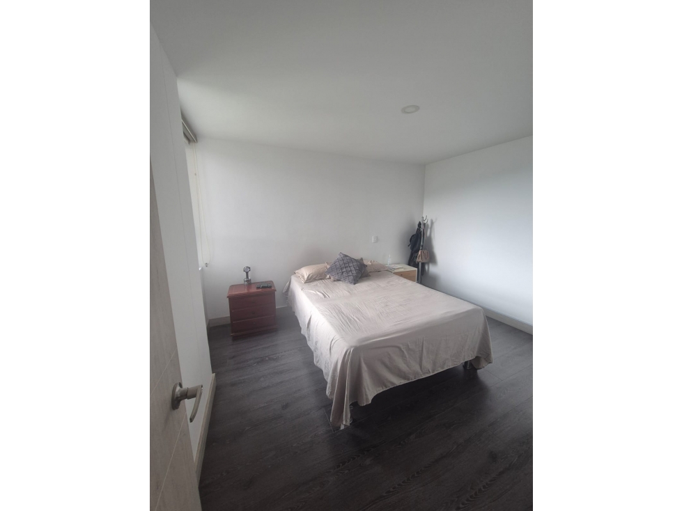 VENTA DE APARTAMENTO EN SABANETA SECTOR LAS LOMITAS — foto 5