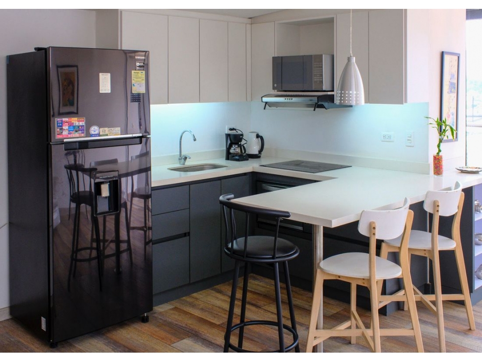 ARRIENDO APARTAMENTO AMOBLADO LAURELES — foto 5