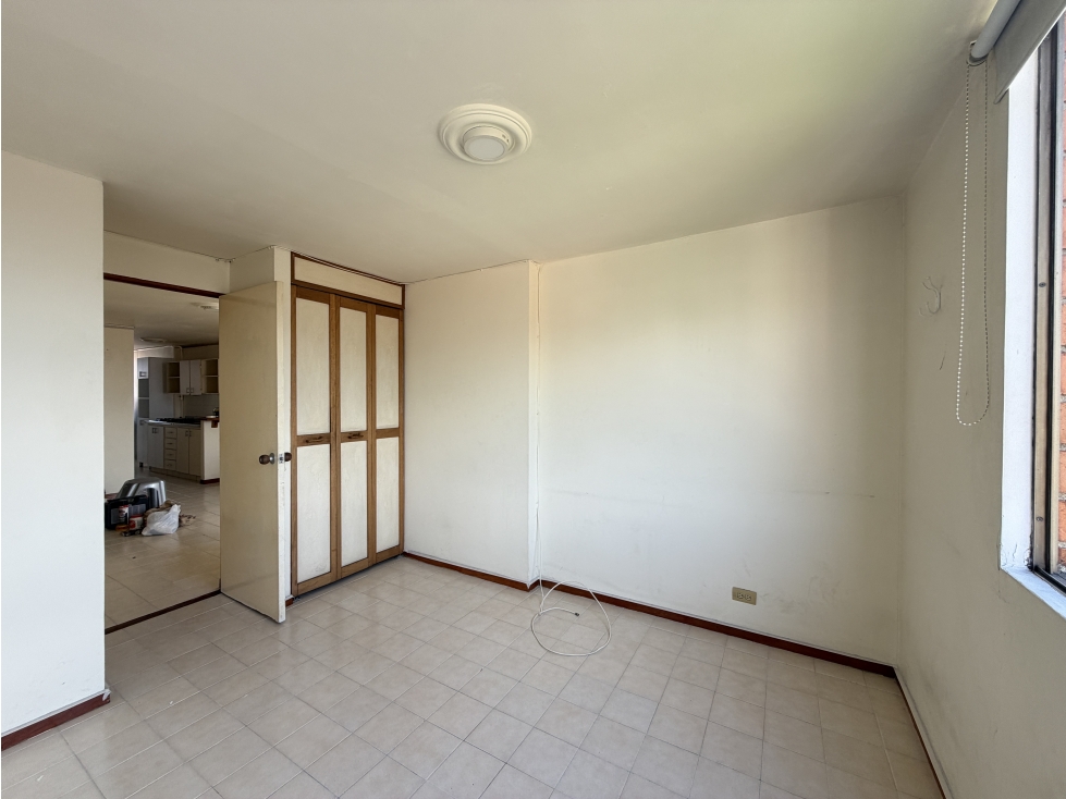 VENTA DE CLASICO APARTAMENTO SECTOR SIMON BOLIVAR | MEDELLIN — foto 4