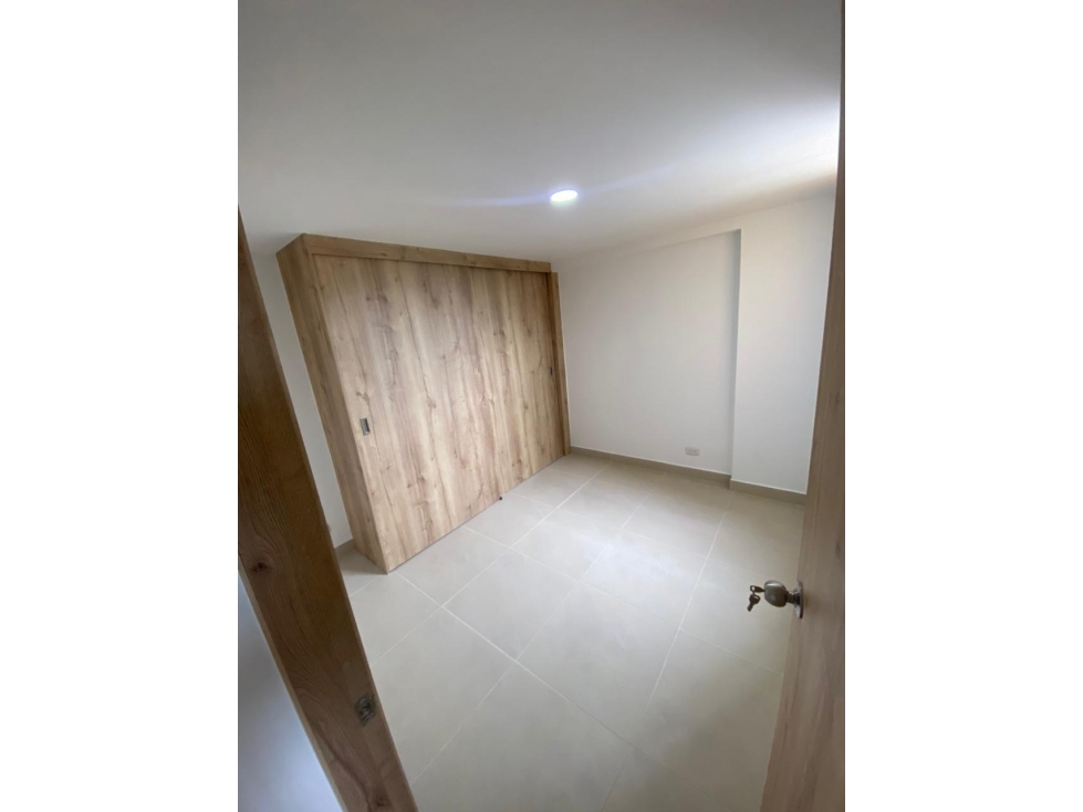 Oportunidad, SAN ANTONIO DE PRADO ( PARQUEADERO PRIVADO) — foto 5