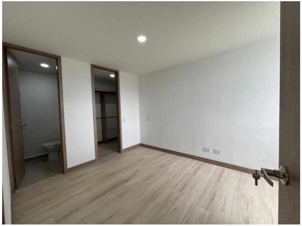 Venta de Apartamento en La Estrella-La Ferrería — foto 6