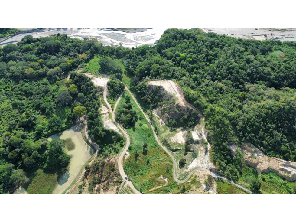 se vende casas en 1 y 2 piso Barrio Girardot — foto 2