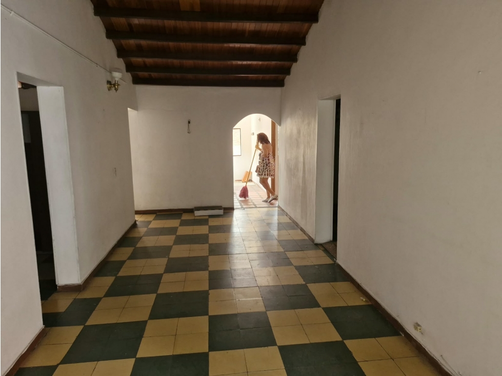Se vende casas en 1 y 2 piso Barrio Girardot - 5