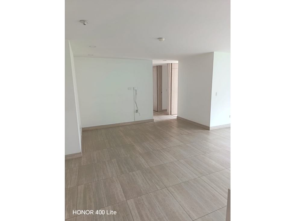 EN VENTA APARTAMENTO EN SABANETA, SECTOR LAS LOMITAS — foto 6