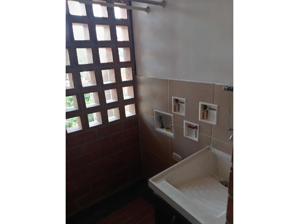VENTA DE APARTAMENTO DE 85m2 EN SABANETA - SAN JOSE — foto 5