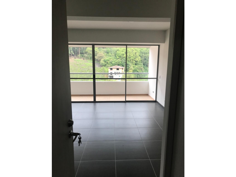 VENTA APARTAMENTO EN SABANETA EDIFICIO DUBLIN — foto 2