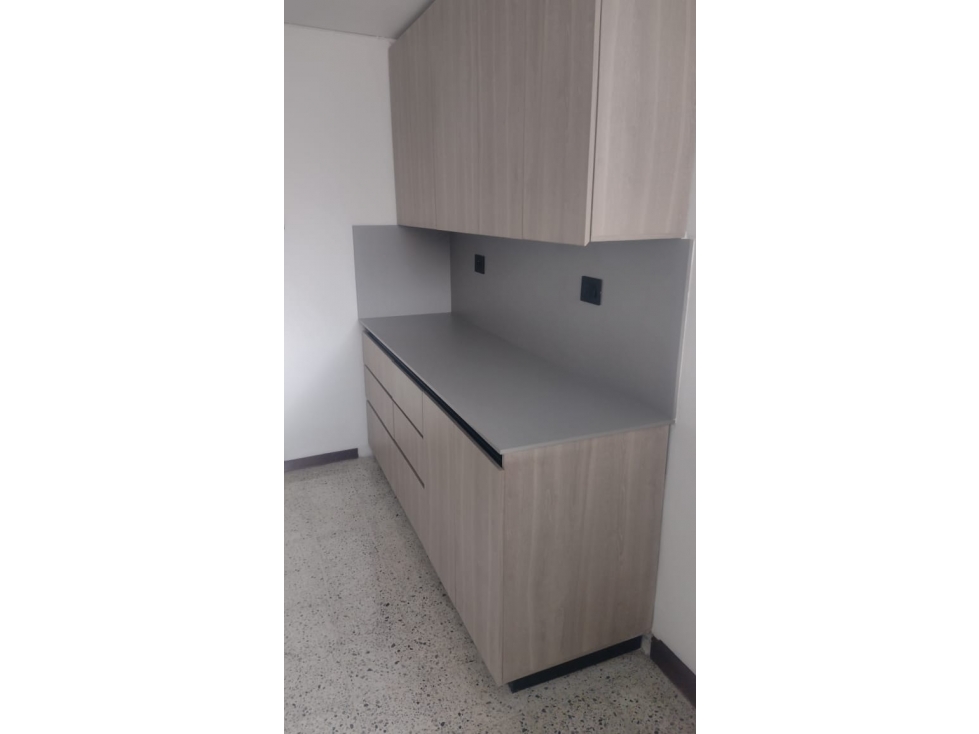 VENTA DE APARTAMENTO EN MEDELLIN SECTOR LAURELES — foto 5