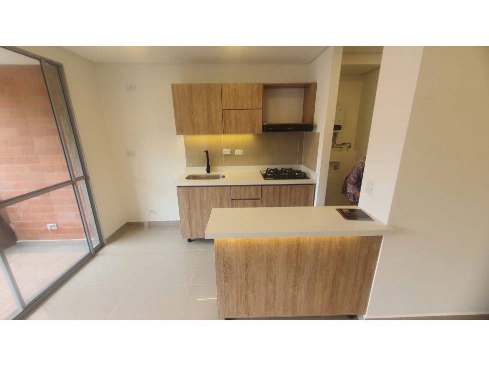 Apartamento en las acacias Itagüí casi para estrenar