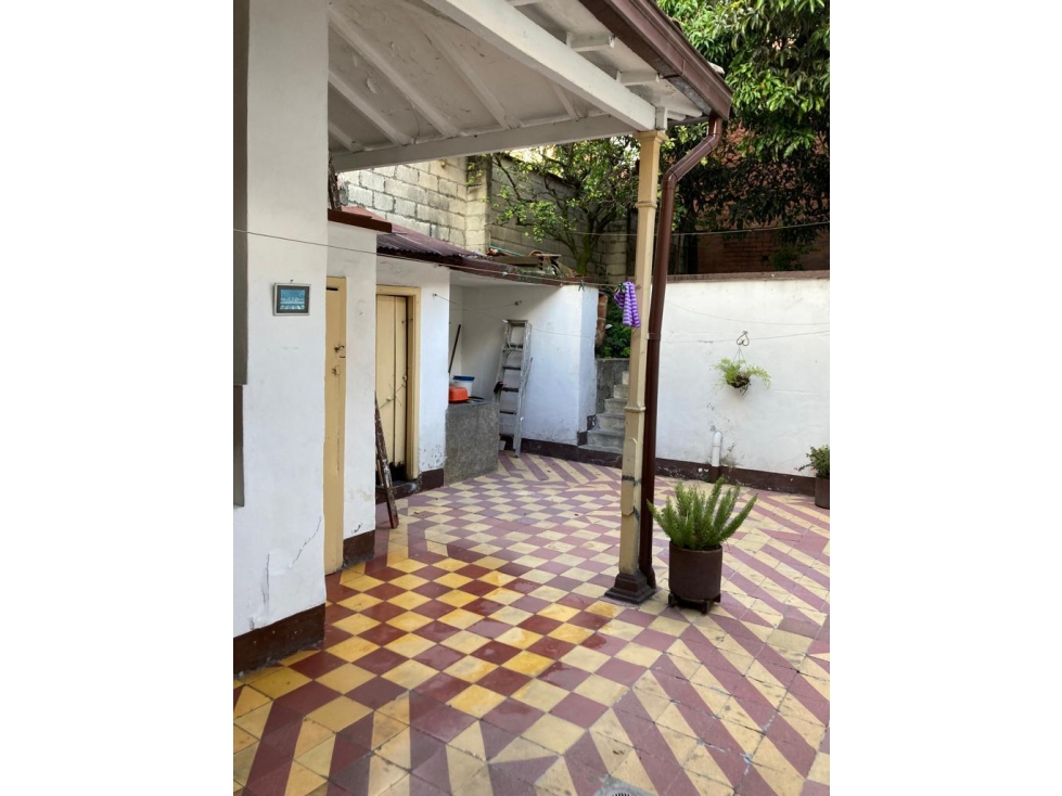 Venta de casa lote grande en Belén — foto 5