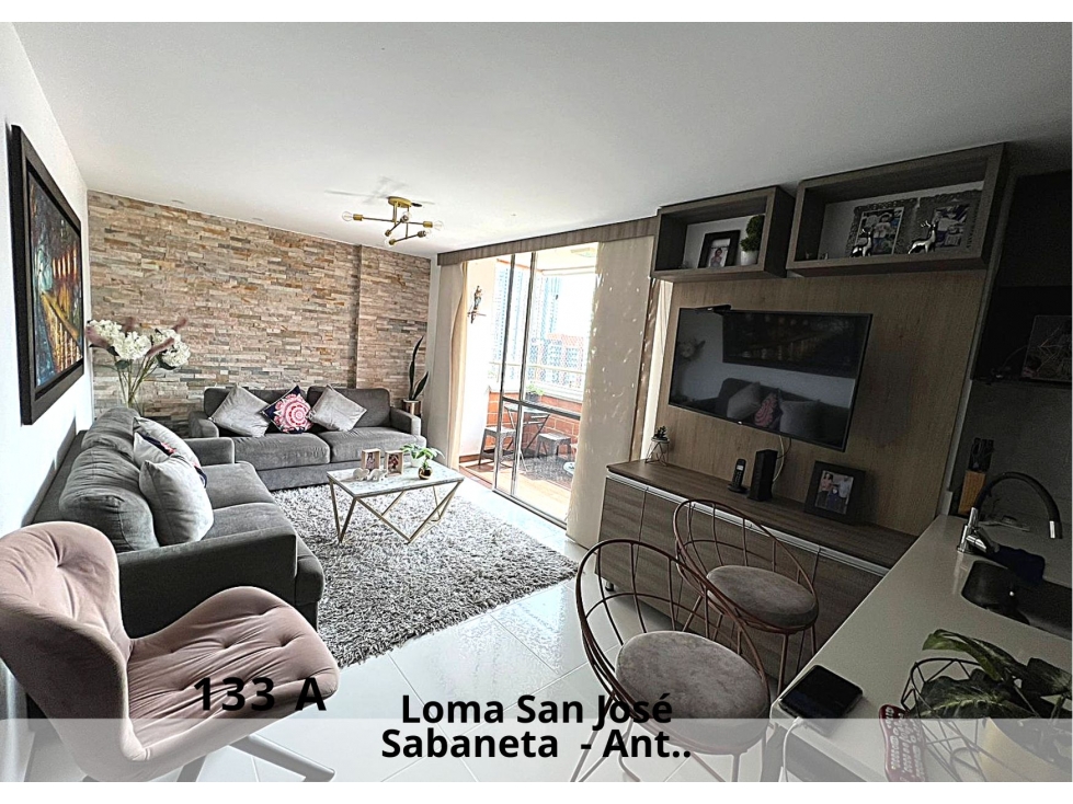 Espectacular apartamento en Sabaneta, parte baja Loma de San José