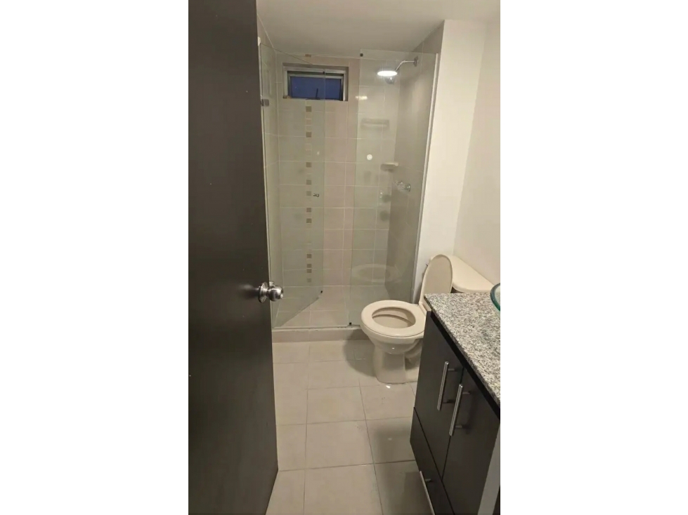 APARTAMENTO DE 84m2 EN VENTA EN LA LOMA DE LOS BERNAL - MEDELLIN — foto 3