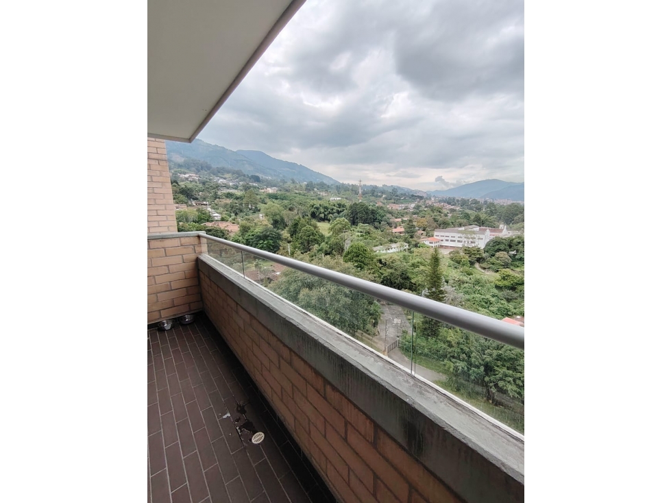 Apartamento en Venta en La Estrella - La Ferreria — foto 2