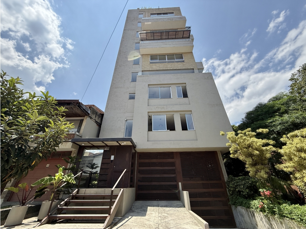 VENTA APTO BELEN ROSALES DUPLEX CON LICENCIA PARA RENTAS CORTAS