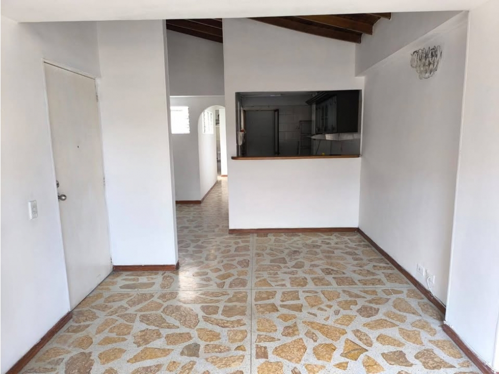 VENTA DE APARTAMENTO EN MEDELLÍN SECTOR PRADO CENTRO